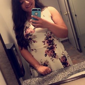 Meet your Posher, Daniella